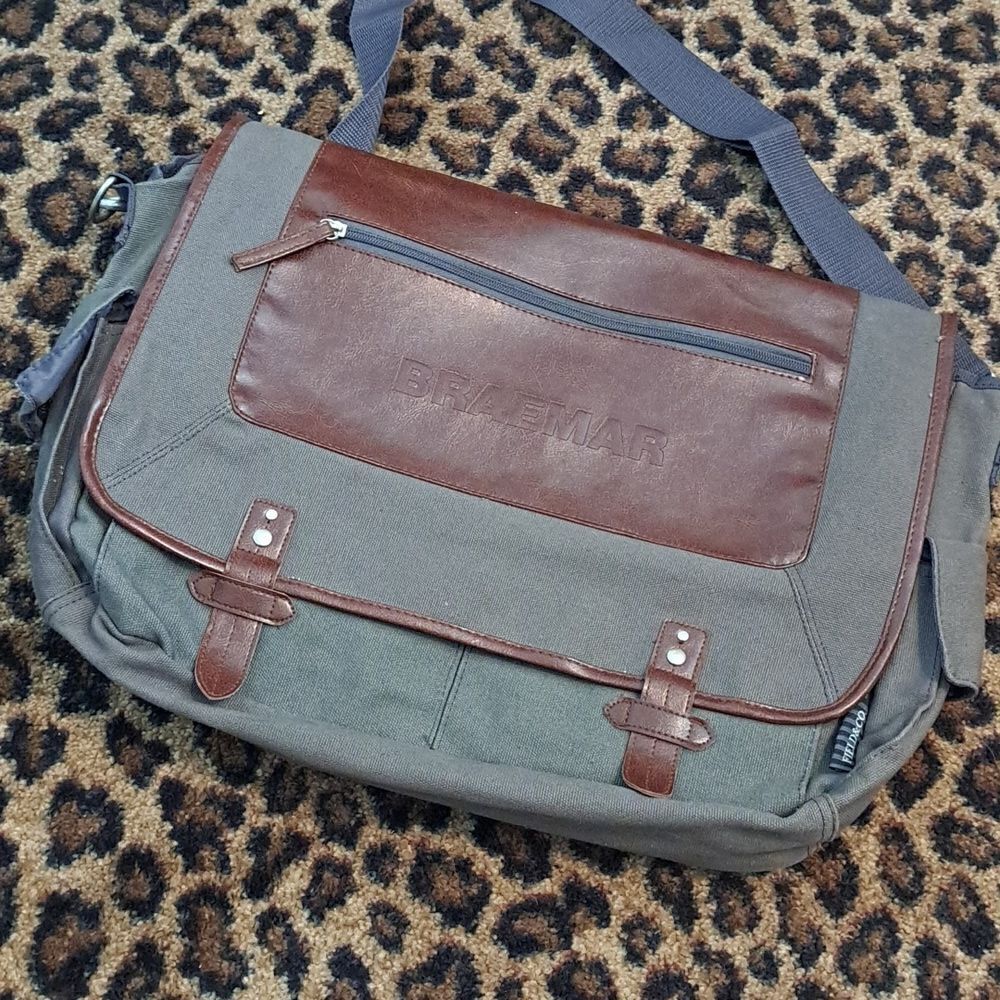 Field & Co Computer-Messenger Bag Corporate Braemar Leeds Strap Padded Canvas